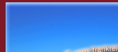 Strandcafes entlang der Strände der Cote d' Azur in Südfrankreich am Mittelmeer, Bild 1 von 6