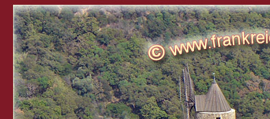 Alte M&uuml;hle und der Friedhof von Grimaud, idyllisch gelegen am Golfe de Saint-Tropez, Bild 1 von 6