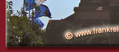 Die alte Kirche von Grimaud in S&uuml;dfrankreich nicht weit von Port Grimaud, Bild 5 von 6