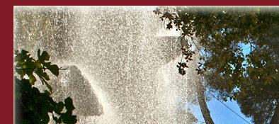 Wasserfall in Nizza auf dem Schlossberg mit Weitblick auf Nizza, Bild 1 von 6