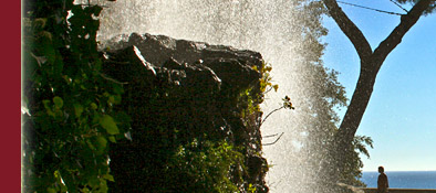 Wasserfall in Nizza auf dem Schlossberg mit Weitblick auf Nizza, Bild 3 von 6