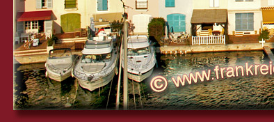 Vom Kirchturm Port Grimaud, Blick über Port Grimaud in den Golfe von Sainte-Tropez, Bild 5 von 6