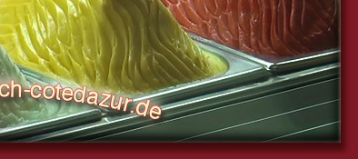 Eiscafe in Sainte-Maxime in Südfrankreich an der Cote d' Azur, Bild 6 von 6