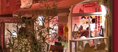 Sainte-Maxime Altstadt, am Abend spazieren durch Sainte-Maxime, Bild 4 von 6